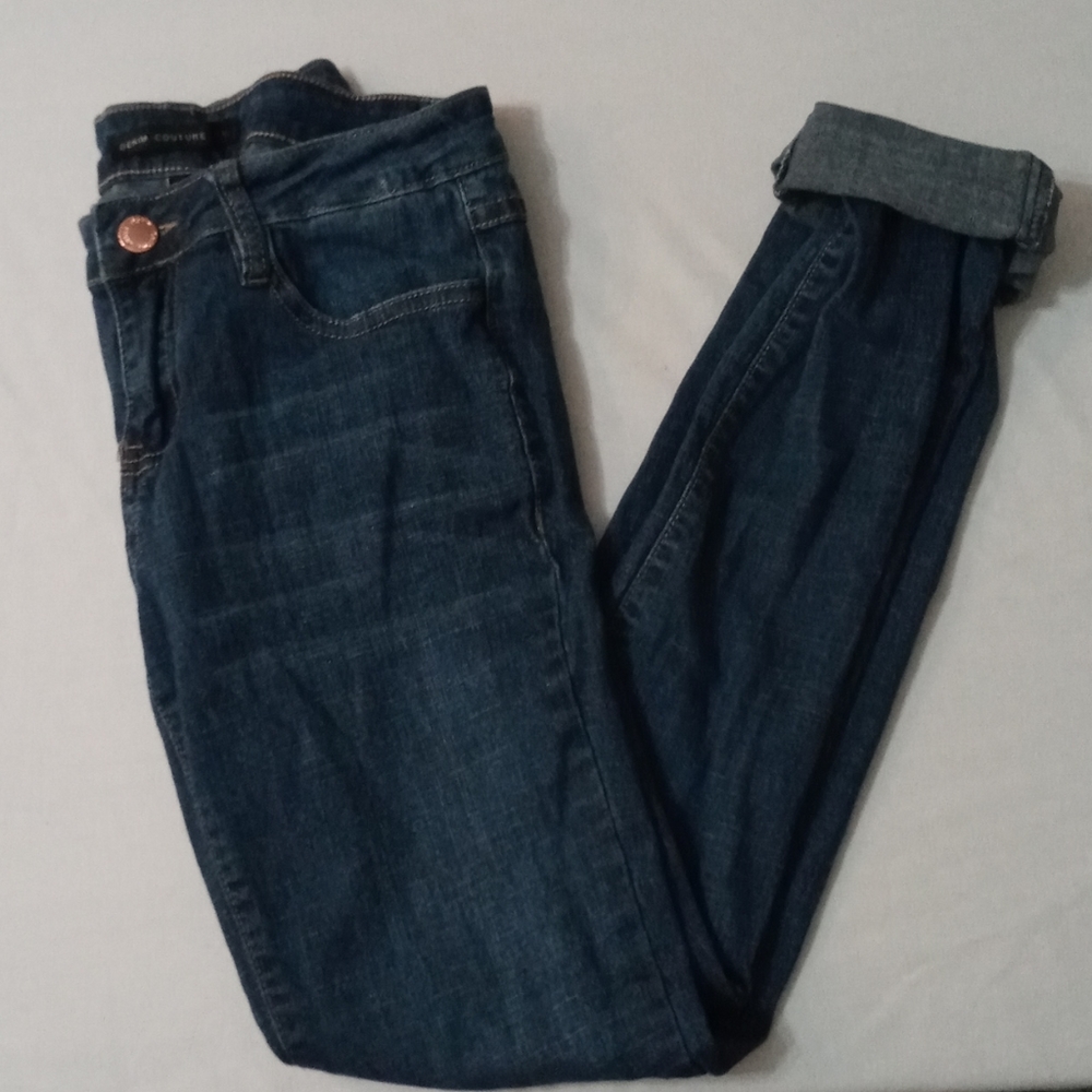 Blue Jeans - Picture 2 of 4